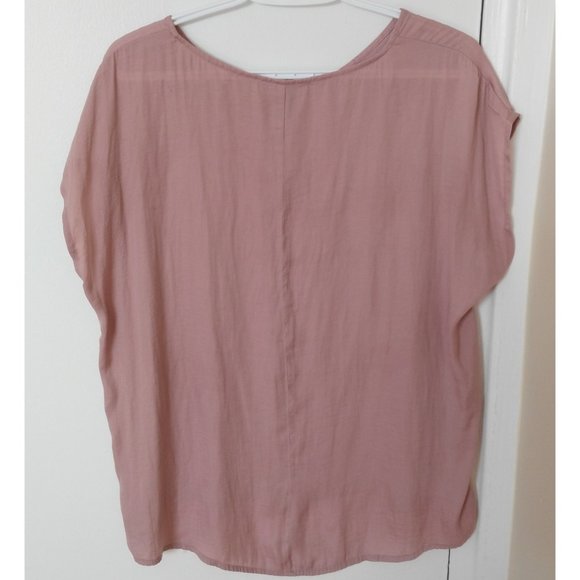 Forever 21 Loose Fit Blouse Semi Sheer - Picture 2 of 3